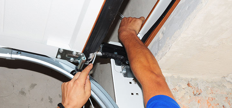Roll Up Garage Door Opener Repair West Vancouver