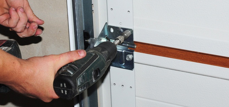 residential garage door service in Cypress Park